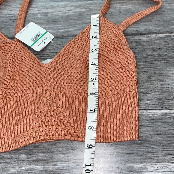 Free People You Wanna Brami Crop Top Sugar Almond Crochet Sz Large - Picture 7 of 7